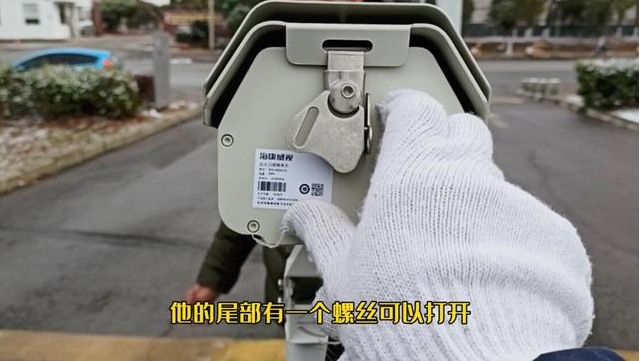 車牌識別攝像機和普通攝像機有哪些區(qū)別？